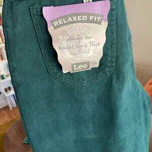 Women's Green Lee's Relaxed Fit Jeans - Vintage Deadstock